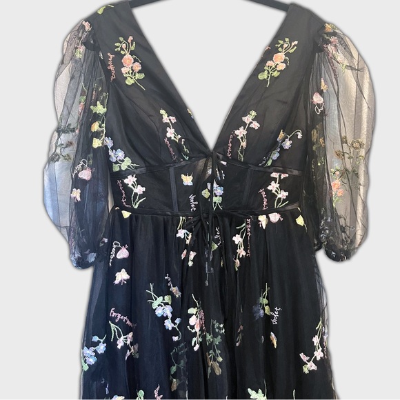 Corset back puff sleeve v-neck tulle tea dress with flower embroidery NTW - Picture 8 of 10